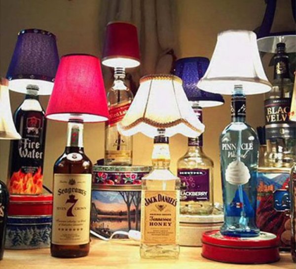 07-ideias-de-como-usar-garrafas-de-bebidas-na-decoracao